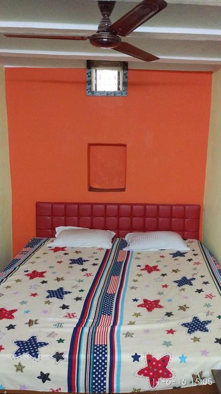 Radha Krishna Home Varanasi Dış mekan fotoğraf