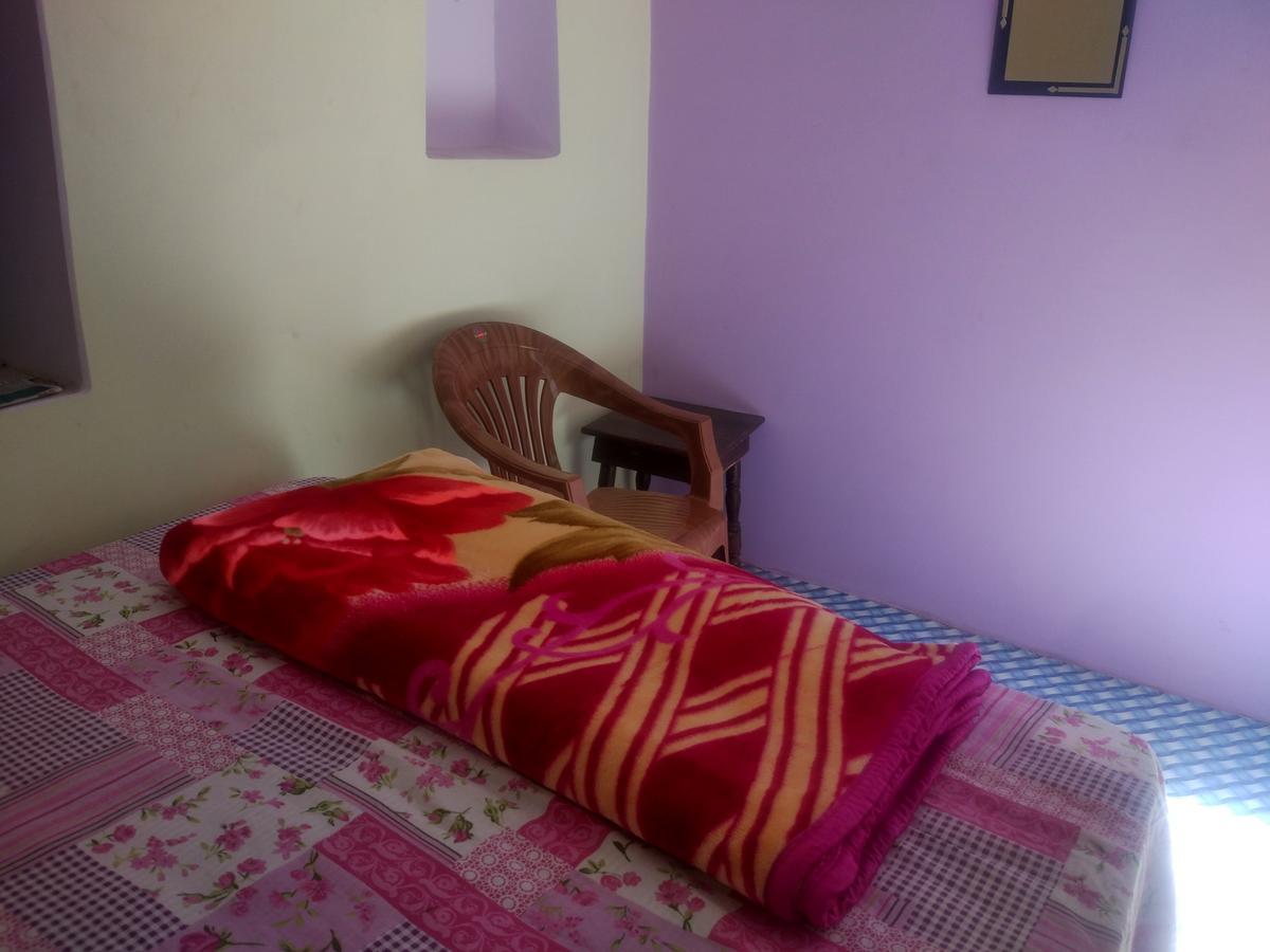 Radha Krishna Home Varanasi Dış mekan fotoğraf