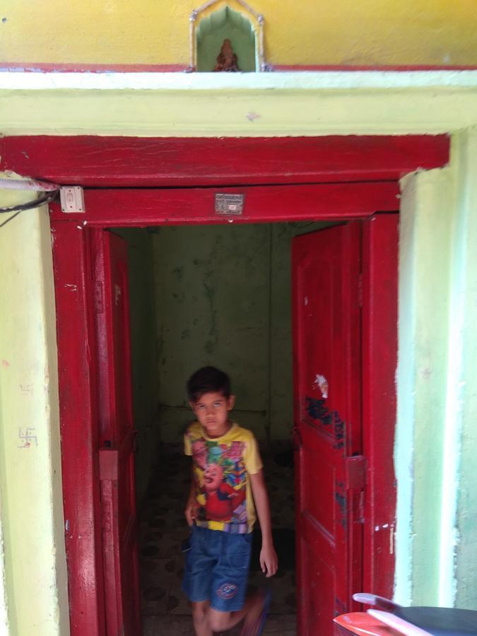 Radha Krishna Home Varanasi Dış mekan fotoğraf
